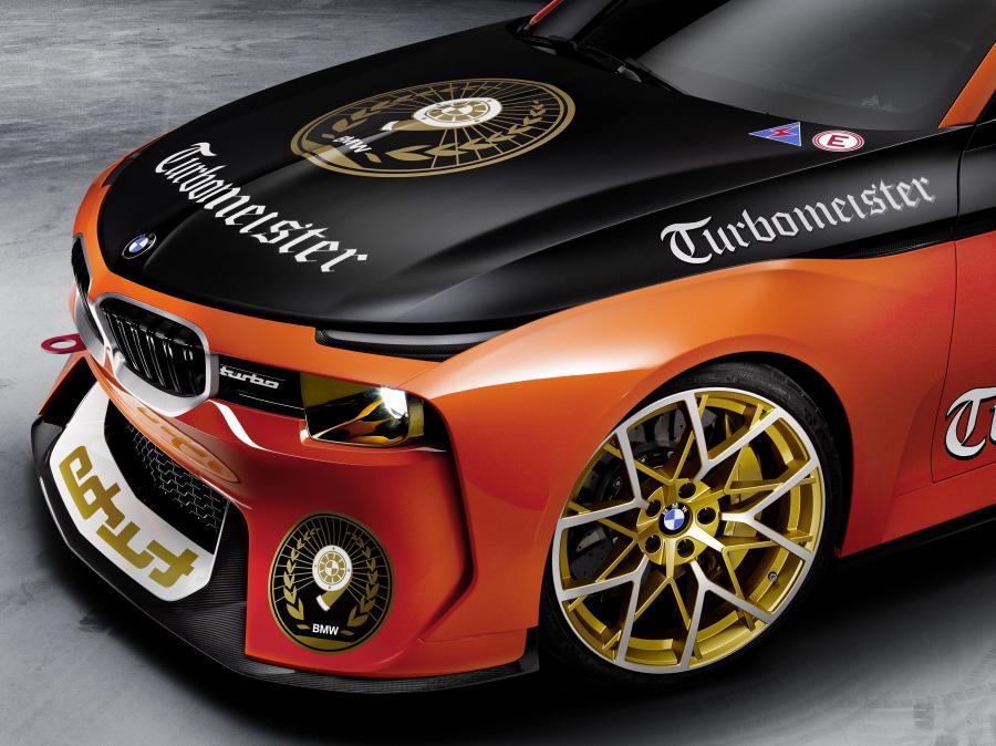 Детали экстерьера BMW 2002 Hommage Jagermeister Concept 2016 года  (фото 9 из 10)
